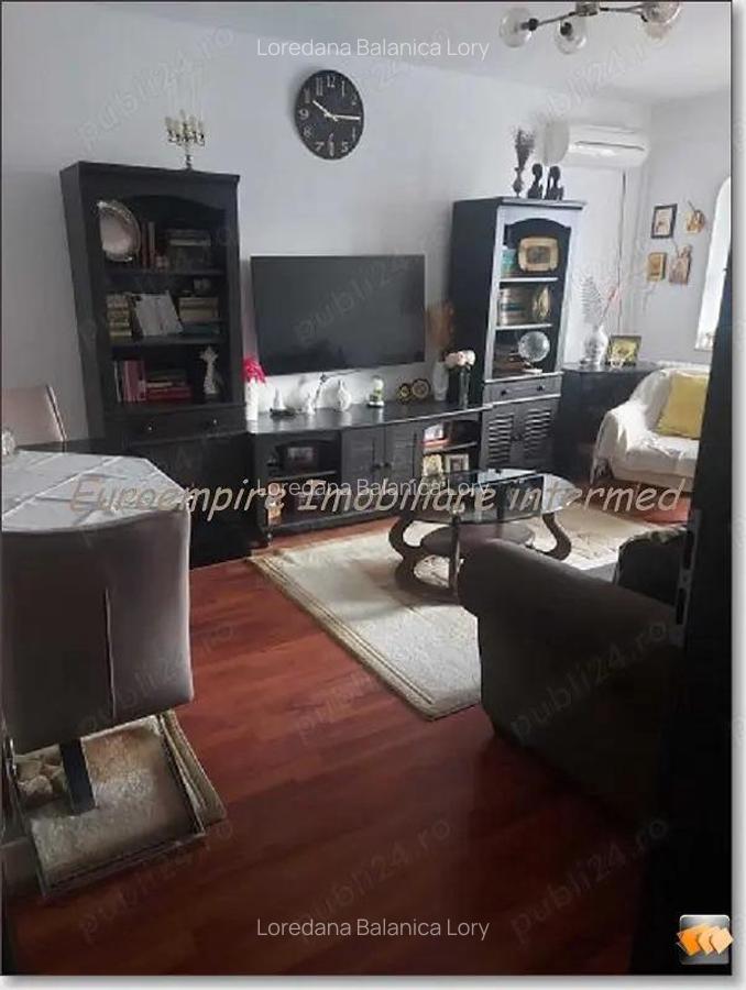 Apartament 3 camere decomandate zona Trocadero - 5