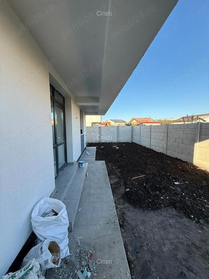 Vila Prelungirea Ghencea , parter , etaj si mansarda! - 12