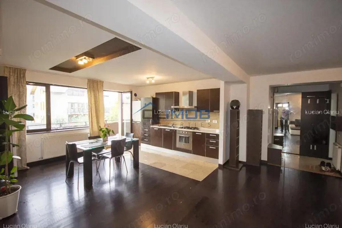 Sisesti - Bucuresti Targoviste-Apartament 3 camere de vanzare etaj 1 - 2