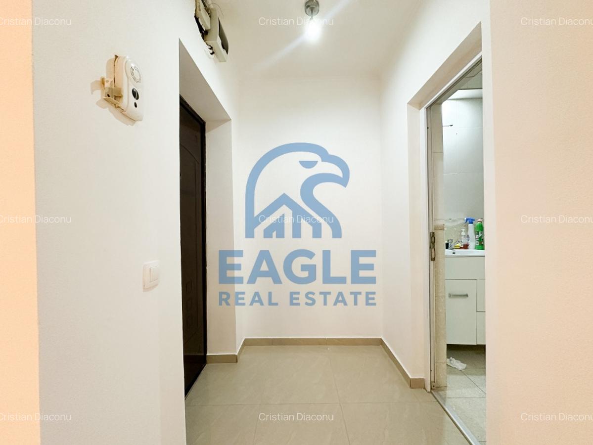 Tomis 3 - 3 Camere 2 Bai Renovat complet cu 2 Intrari Ideal Cabinet - 10