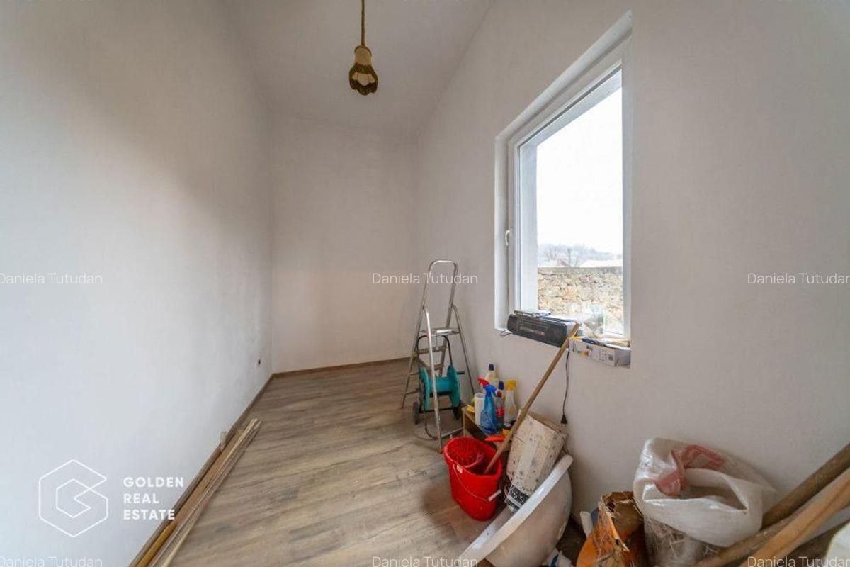 Casa cu 3 camere, Lipova, comision 0% - 10