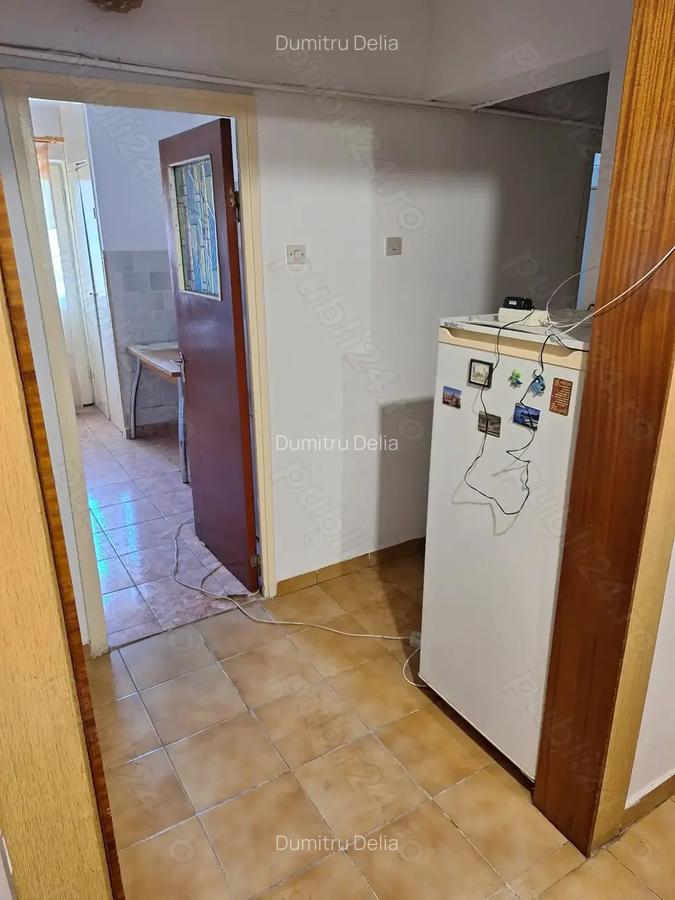 Apartament 3 camere, decomandat, 67 mp util, 75000 euro negociabil - 2