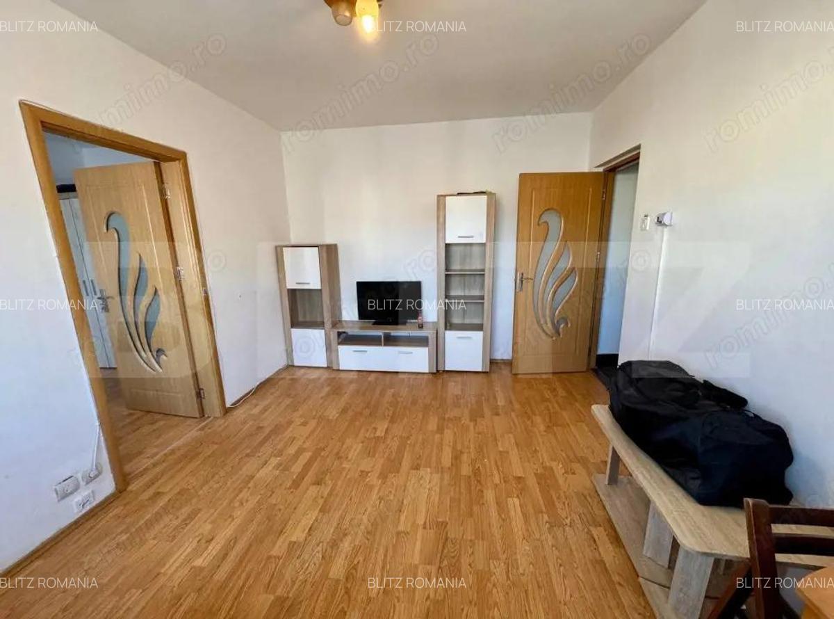 Apartament cu 2 camere, 40 mp - zona Vasile Aaron - Chirie - 2