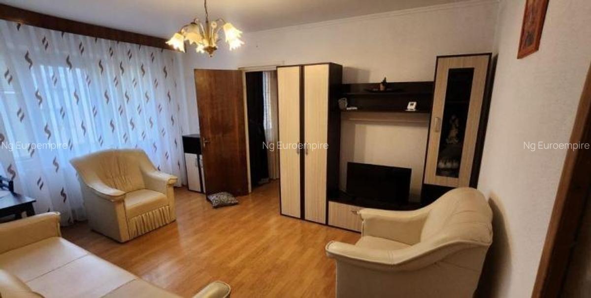 Apartament 3 camere de vanzare Tomis Nord - 1