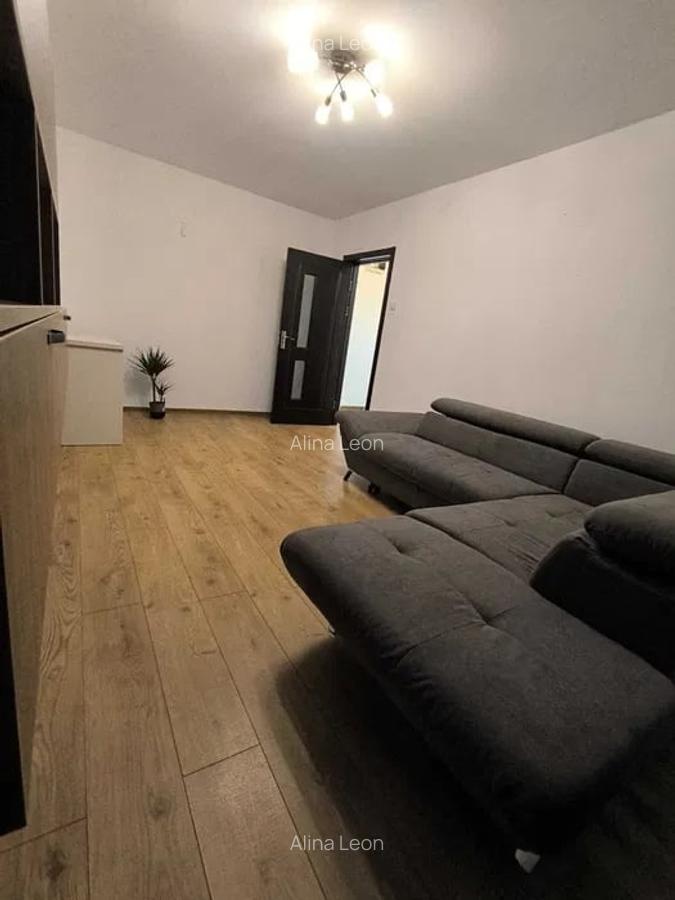 Apartament 2 camere, 50 mp, decomandat, ac, metrou aproape, 1 Decembrie 1918 - 4
