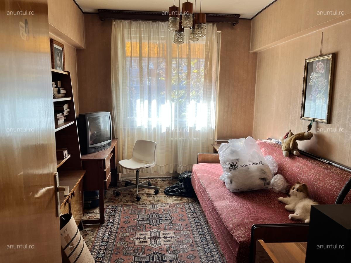 Oraselul Copiilor, piata Norilor - 9