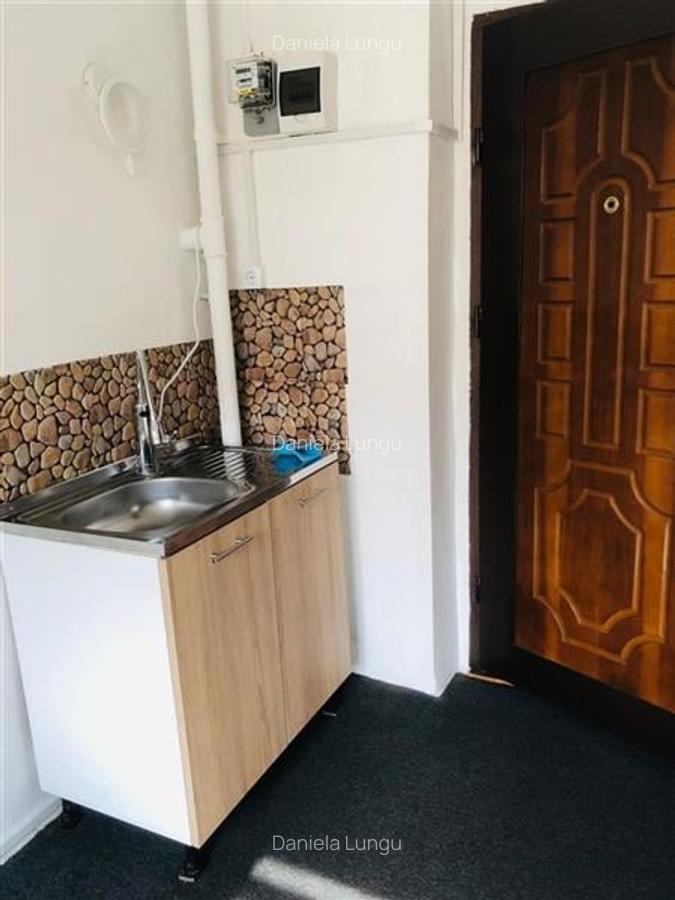 Mica rezidenta tip camera, birou, boxa, regim vila,Astra, Brasov - 3