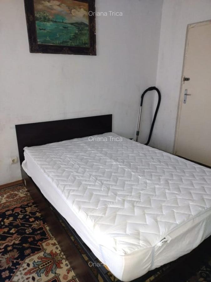 Garsonieră circulară, mobilată în Punctele Cardinale - 8