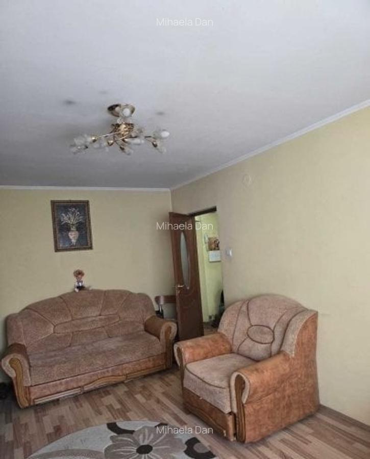 Apartament -3 camere -decomandat-Zona Pantelimon - 2