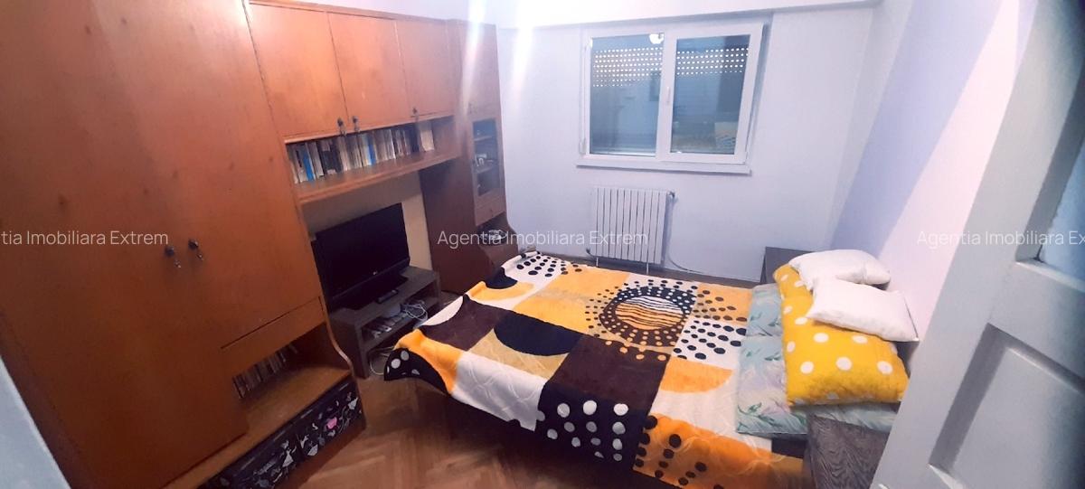 Apartament cu 4 camere 90mp, et. 4, în zona industrială Tecuci - 4