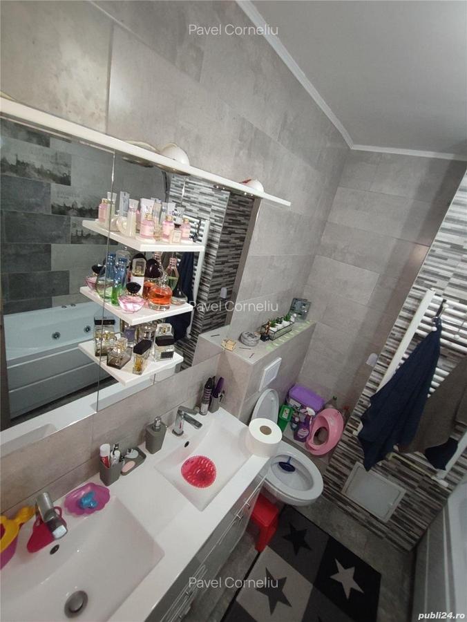 Apartament cu 3 camere în zona Uzina 2, cod 8125 - 9