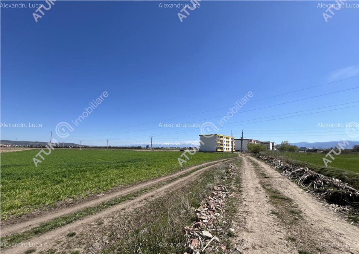 Teren intravilan in Sibiu 3300 mp situat in zona Calea Suri - 9