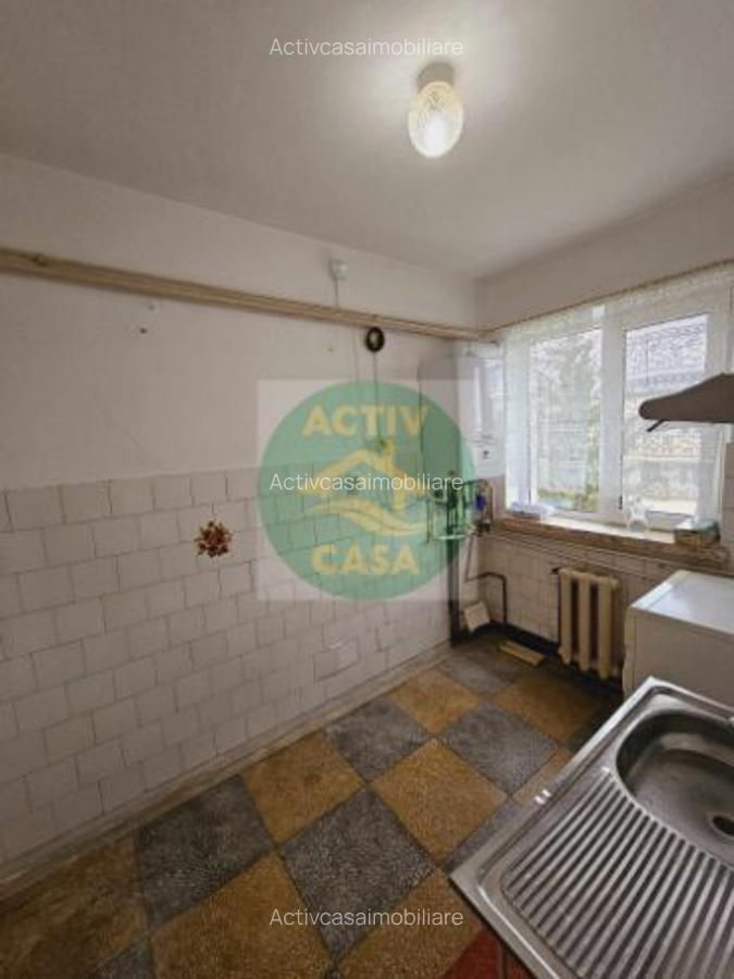 Apartament 3 camere, model deosebit, Roman Neamt - 8