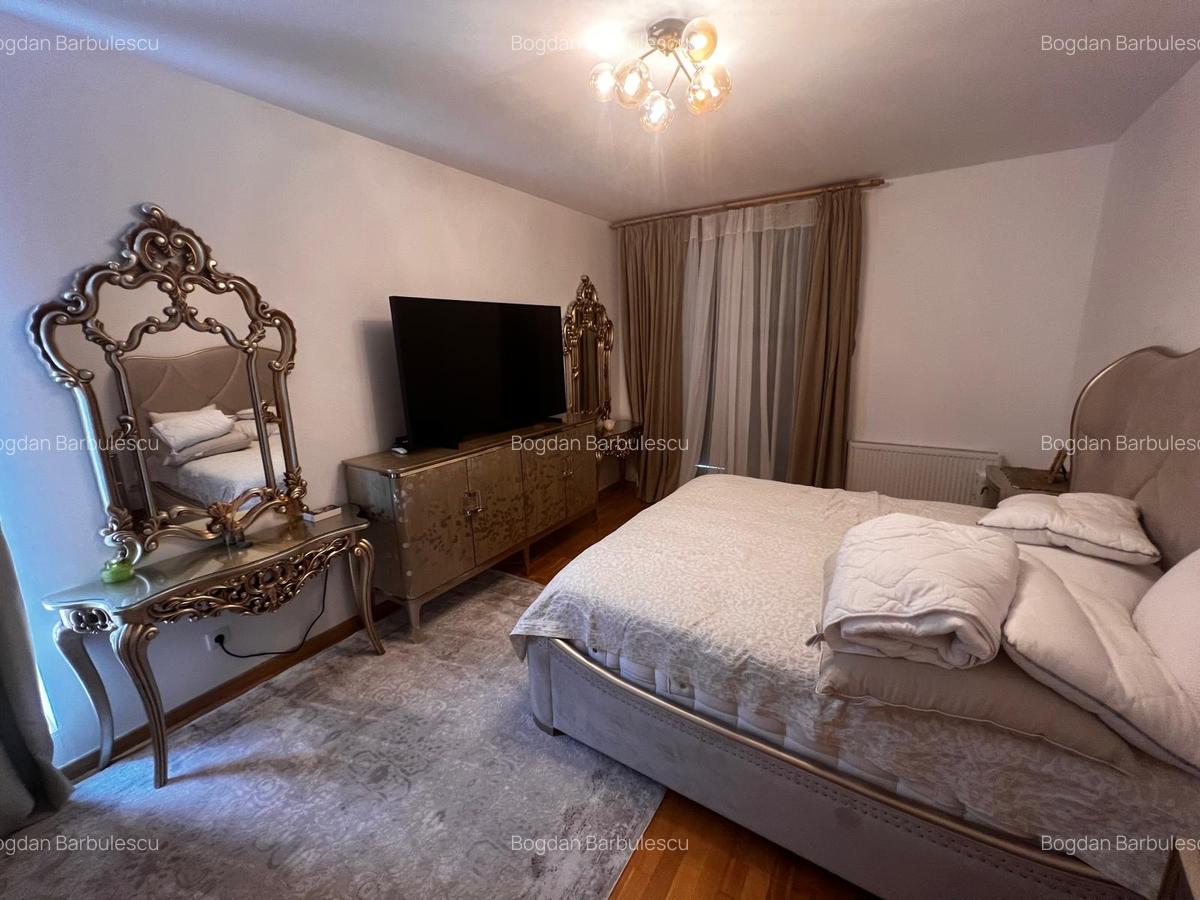 Apartament cu 6 camere decomandat, mobilat în Băneasa - 6