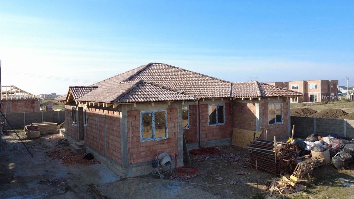 1/2 Duplex mediteranean  Serena 1 - Comision 0 - 2