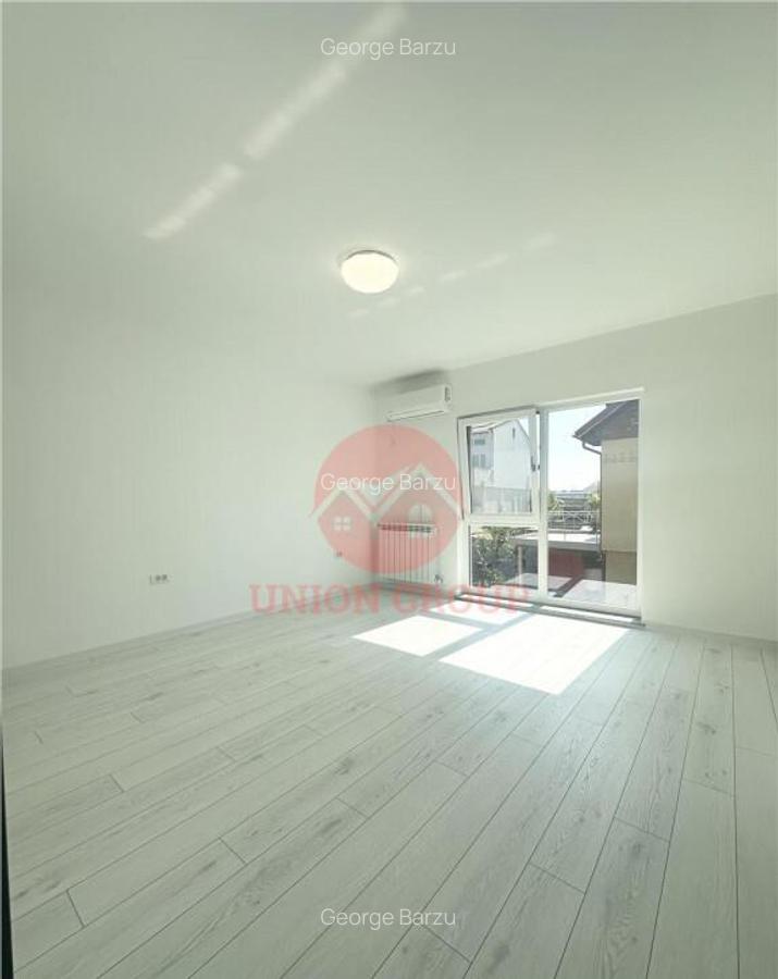Spatiu de birouri - 3 birouri individuale cu baie proprie, F - 1