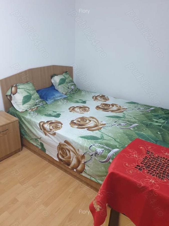 Vand apartament 2 camere zona Neptun - 4
