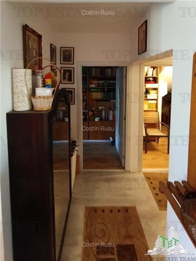 Apartament 2 camere zona Titan, curte proprie 37mp in vila - 13