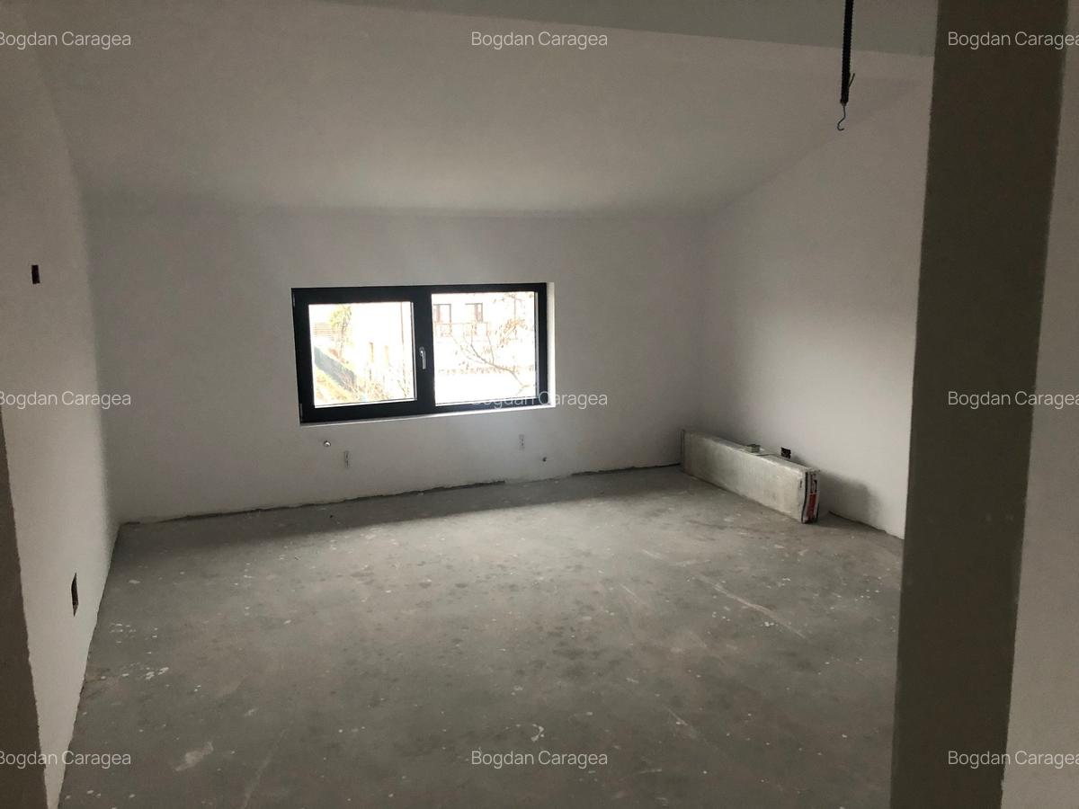 Casă cu 5 camere în Sud - 6