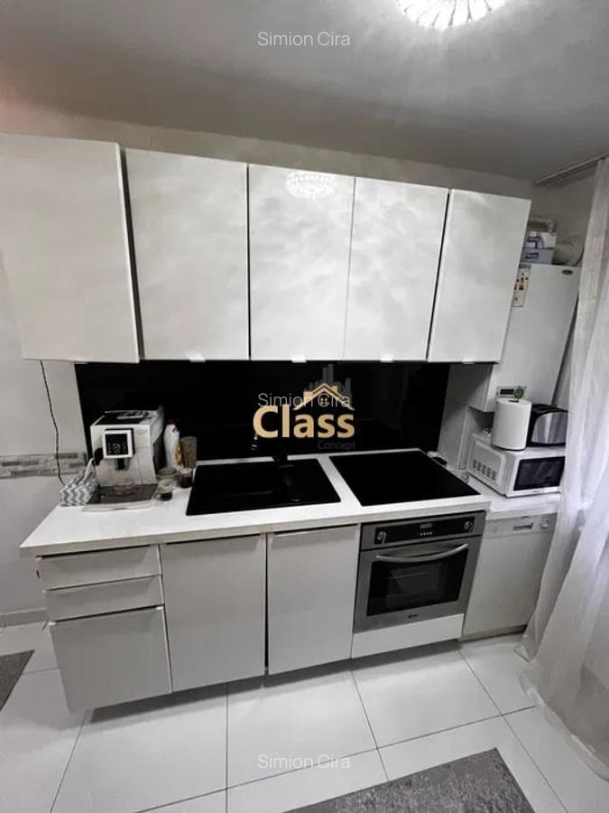 Apartament 3 camere | Decomandat | 70 mpu | Zona Stadion CFR Gruia - 1