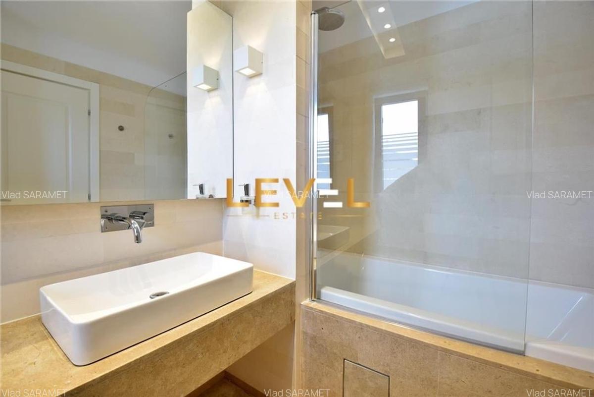 [VIDEO] Premium Villa with Garden for Rent in Oxford Gardens - 25