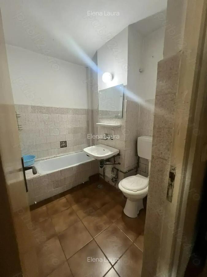 Apartament de vanzare, complet mobilat si utilat cu priveli?te panoramica superba - 4
