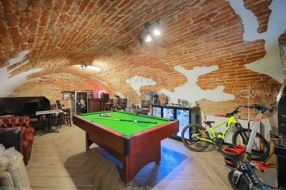 De vanzare Casa cu 4 camere, singur in curte, Ultracentral. - 11