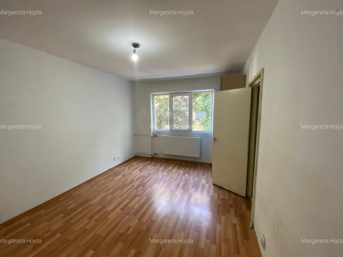 Apart. 2 camere, semi-decomandate, tip X, etaj 1, zona Aleea Calinului - 1