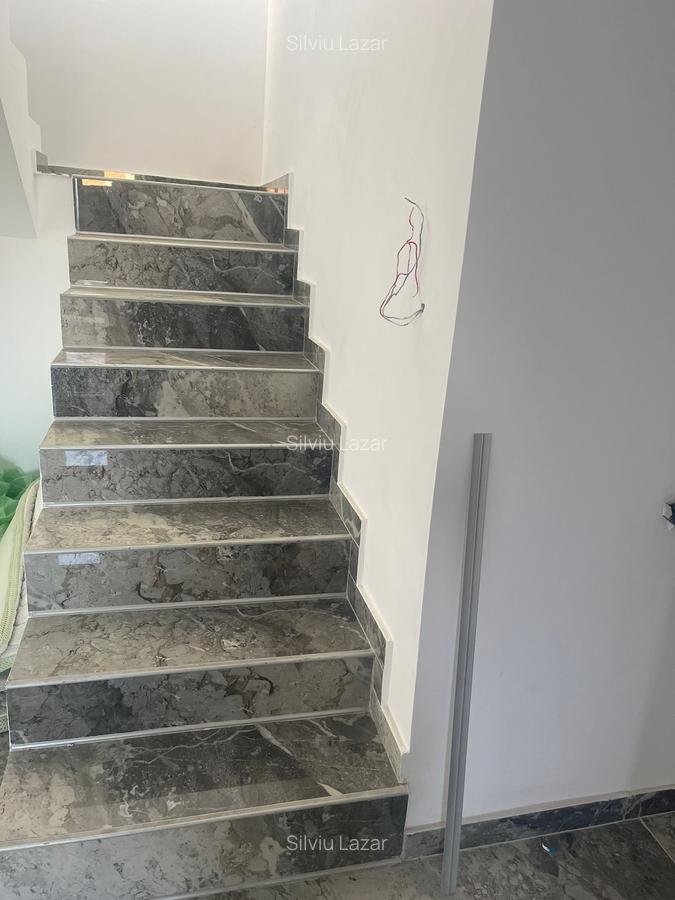 Metrou Dimitrie Leonida 7-8 min | Vila individuala 5 camere 2 bai | 200 mp - 20