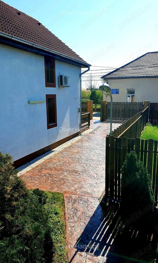 Vand casa cu etaj - 4