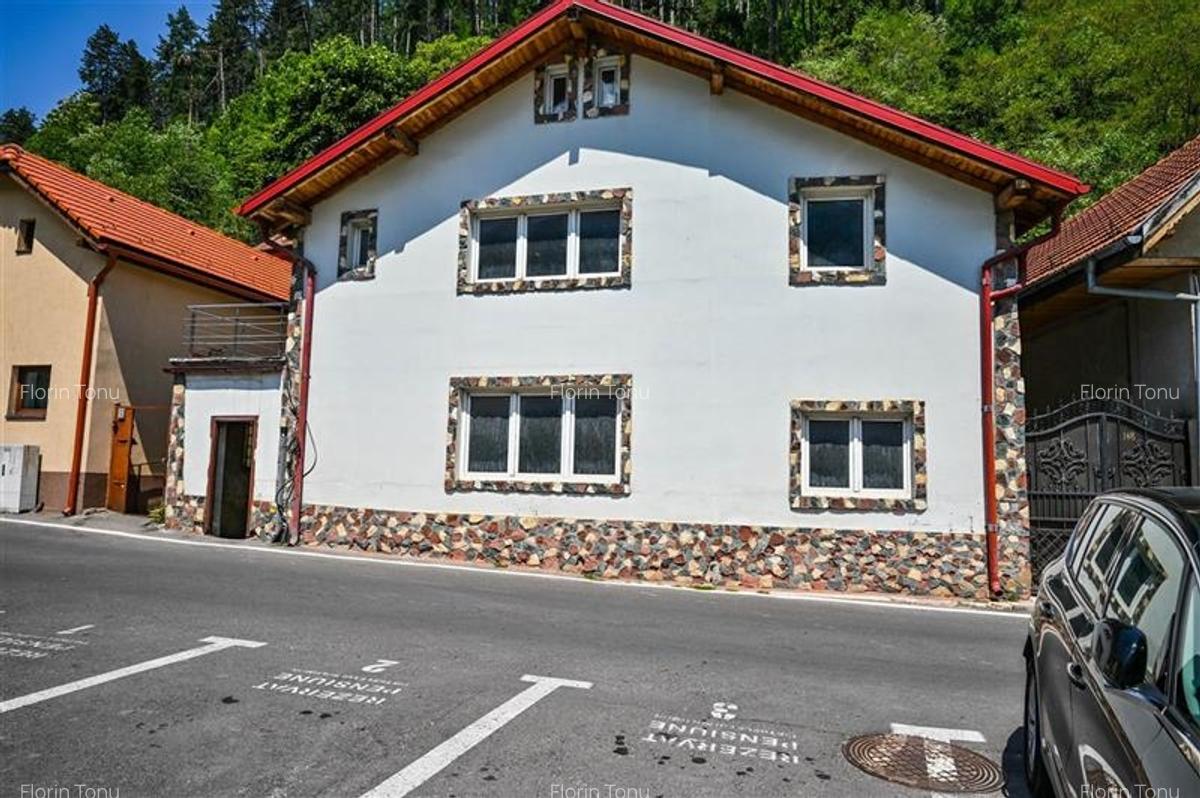 FILM! Casa singura in curte, recomandat investitional/ rezidential, Centru Istor - 7