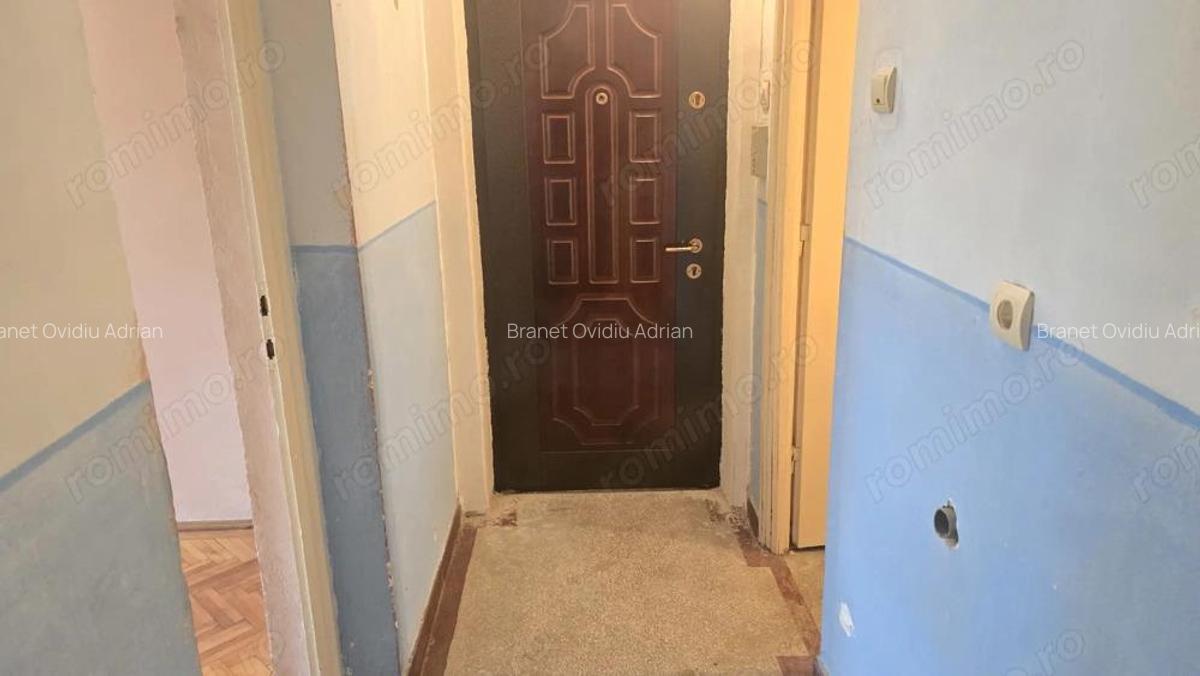 Vand apartament 2 camere decomandat in Deva, zona Gojdu, etaj 1 - 10