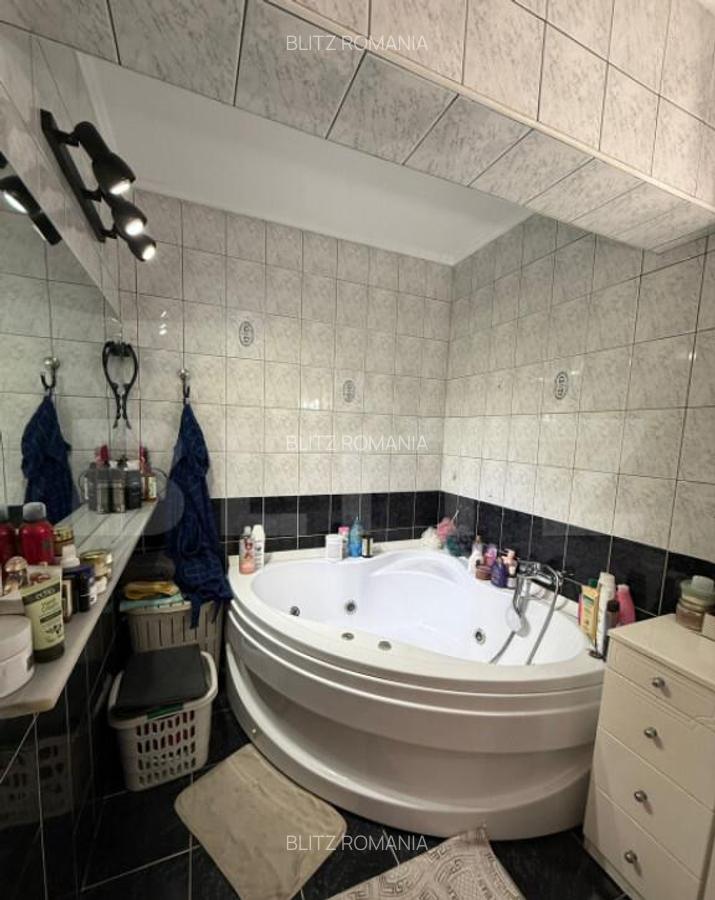 Apartament 4 camere, etaj intermediar, cartier Burdujeni - 12 Apartament 4 camere, etaj intermediar, cartier Burdujeni - 12