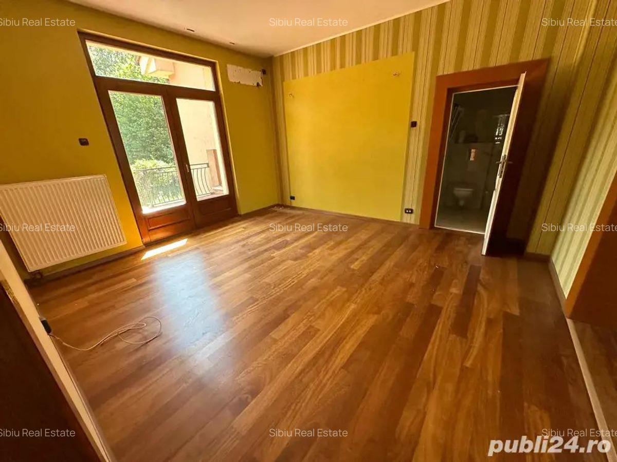 Casa singur in curte teren 960 mp zona centrala - 6