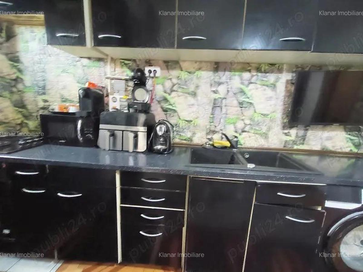 Apartament 4 camere de vanzare in Curtea de Arges zona Confectii - 3