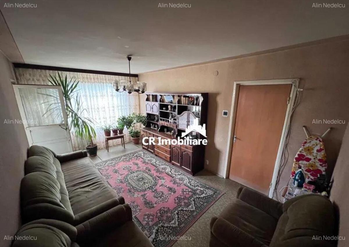 Apartament 4 camere Aparatorii Patriei - 1