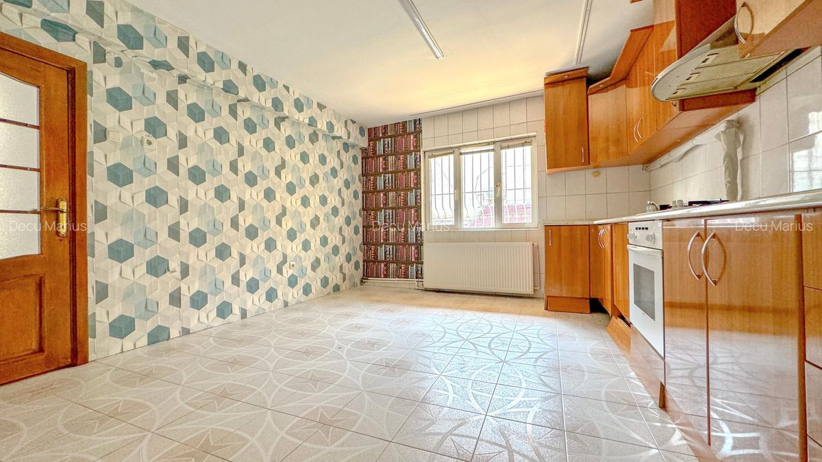 Apartament cu 3 camere semidecomandat, mobilat în Blumăna - 7