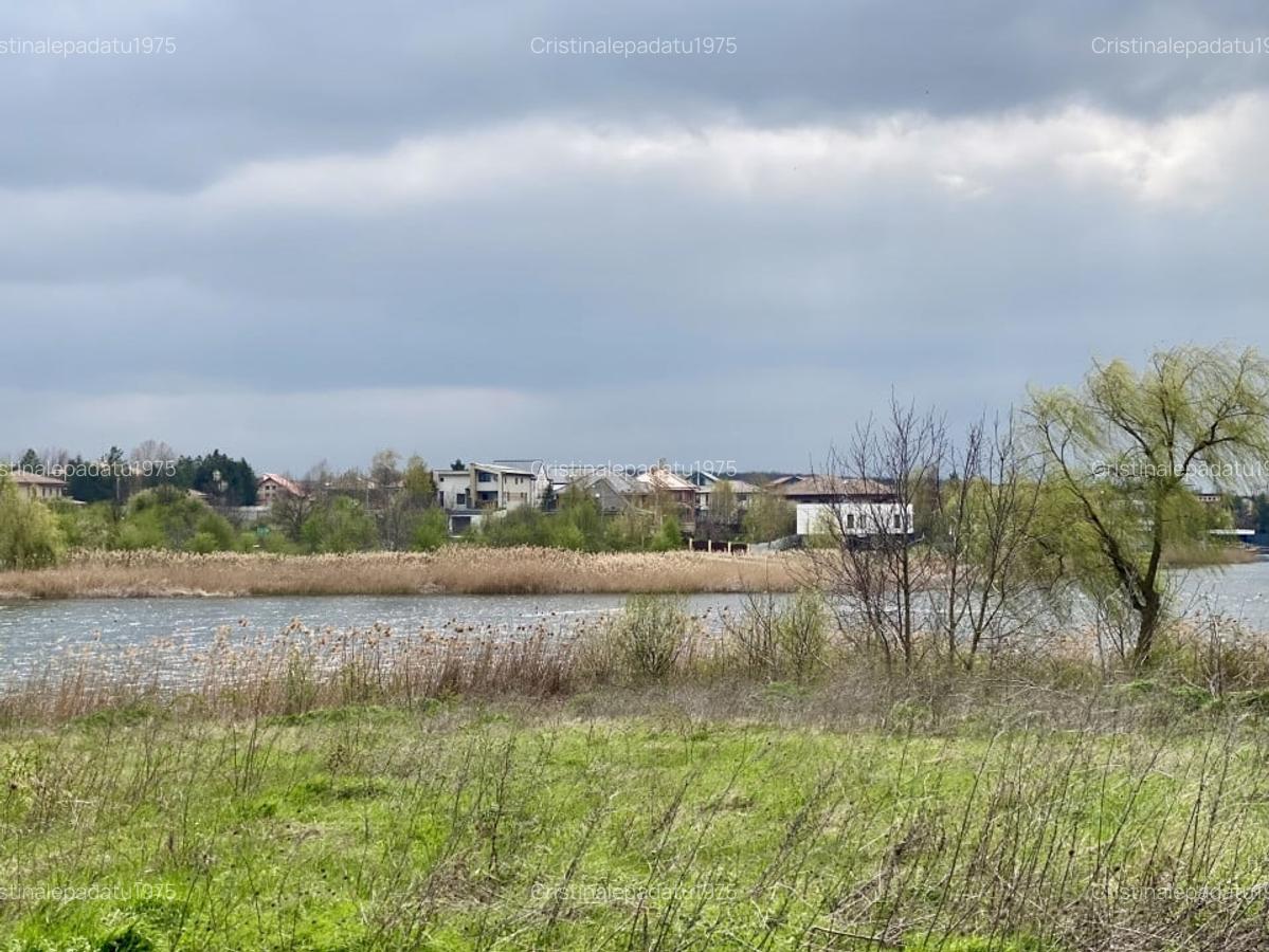 Teren la lac centru Corbeanca, vedere lac si padure, toate utilitatile - 1