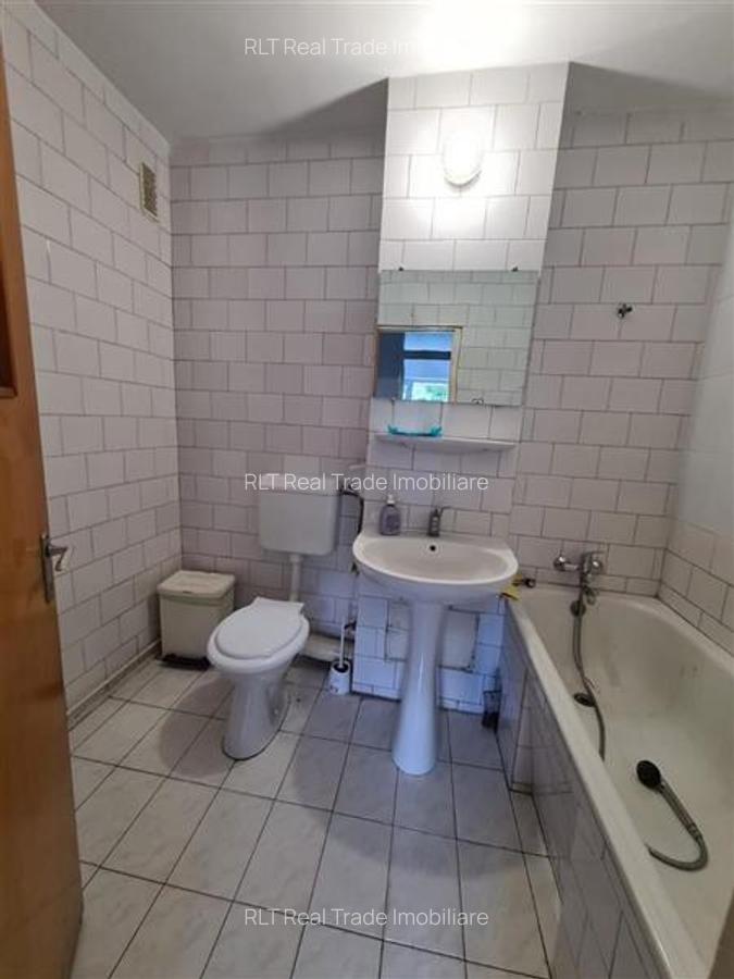 Spatiu 2 camere Centrul Civic- Toamnei - 10