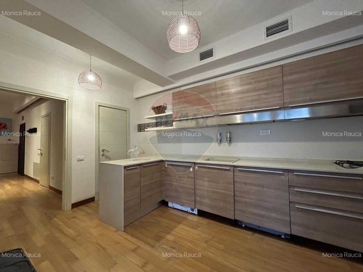 Apartament spectaculos cu 4 camere - zona Herastrau - 12