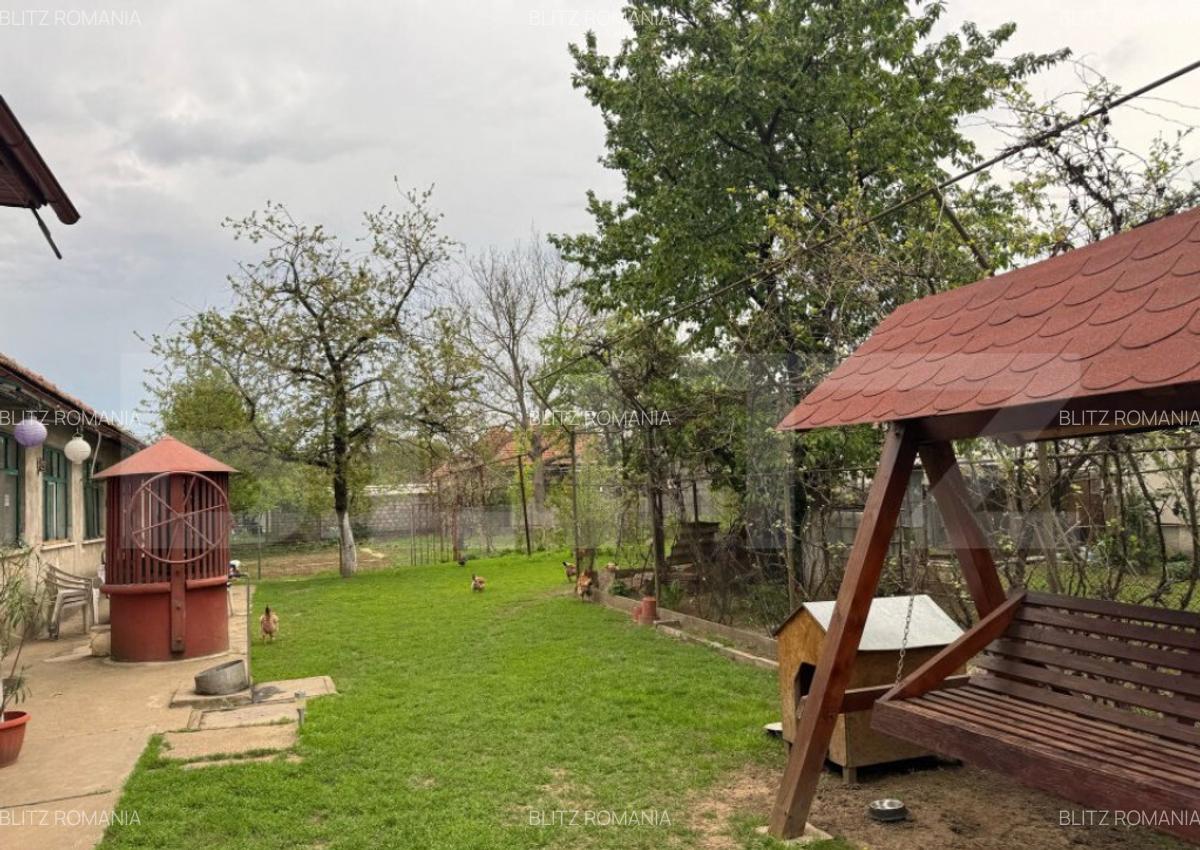 Casa de vanzare, cu 3 camere, 120 mp, 1080 mp teren, zona Si - 16