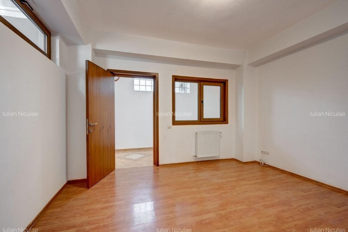 Spațiu comercial, 276 mp în 1 Mai - 4