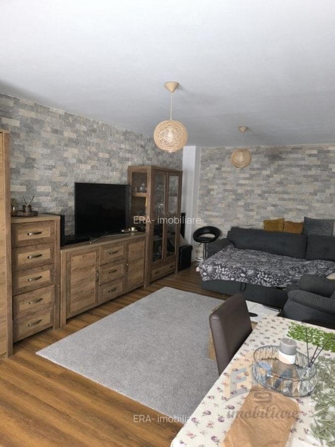 Apartament 3 camere, situata central Str. Cuza voda - 13
