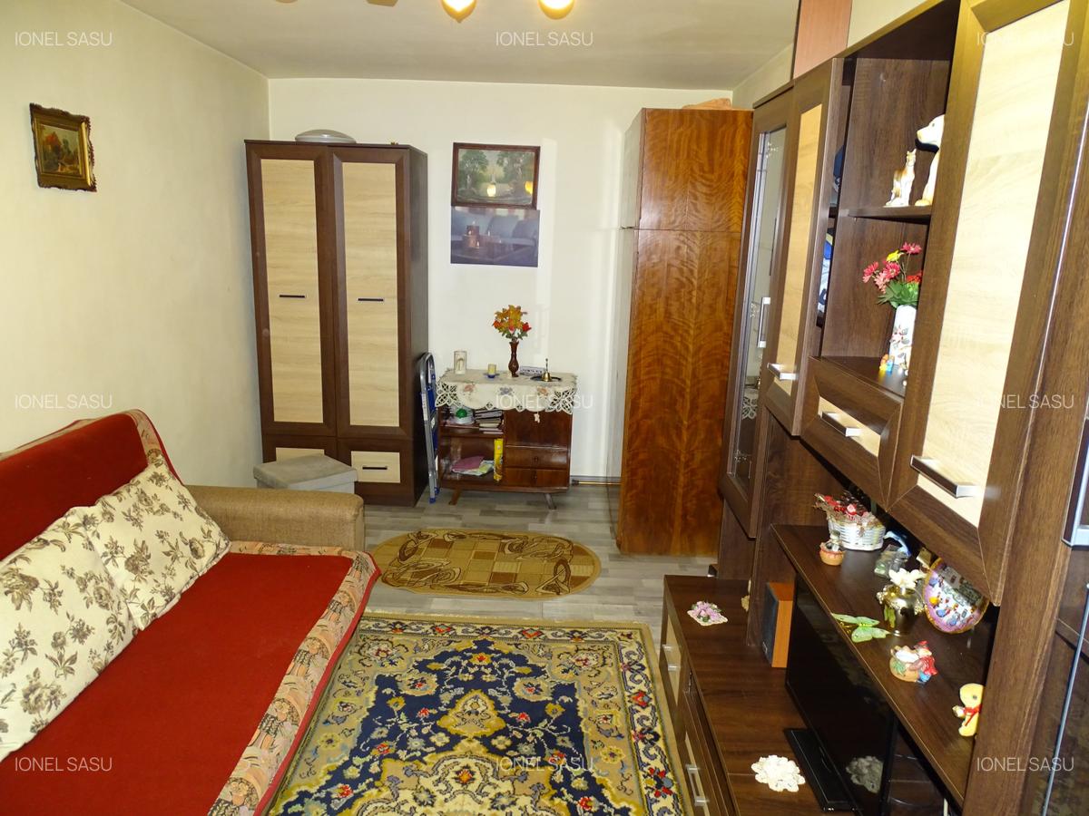 De vanzare garsoniera zona Astra cu balcon - 2