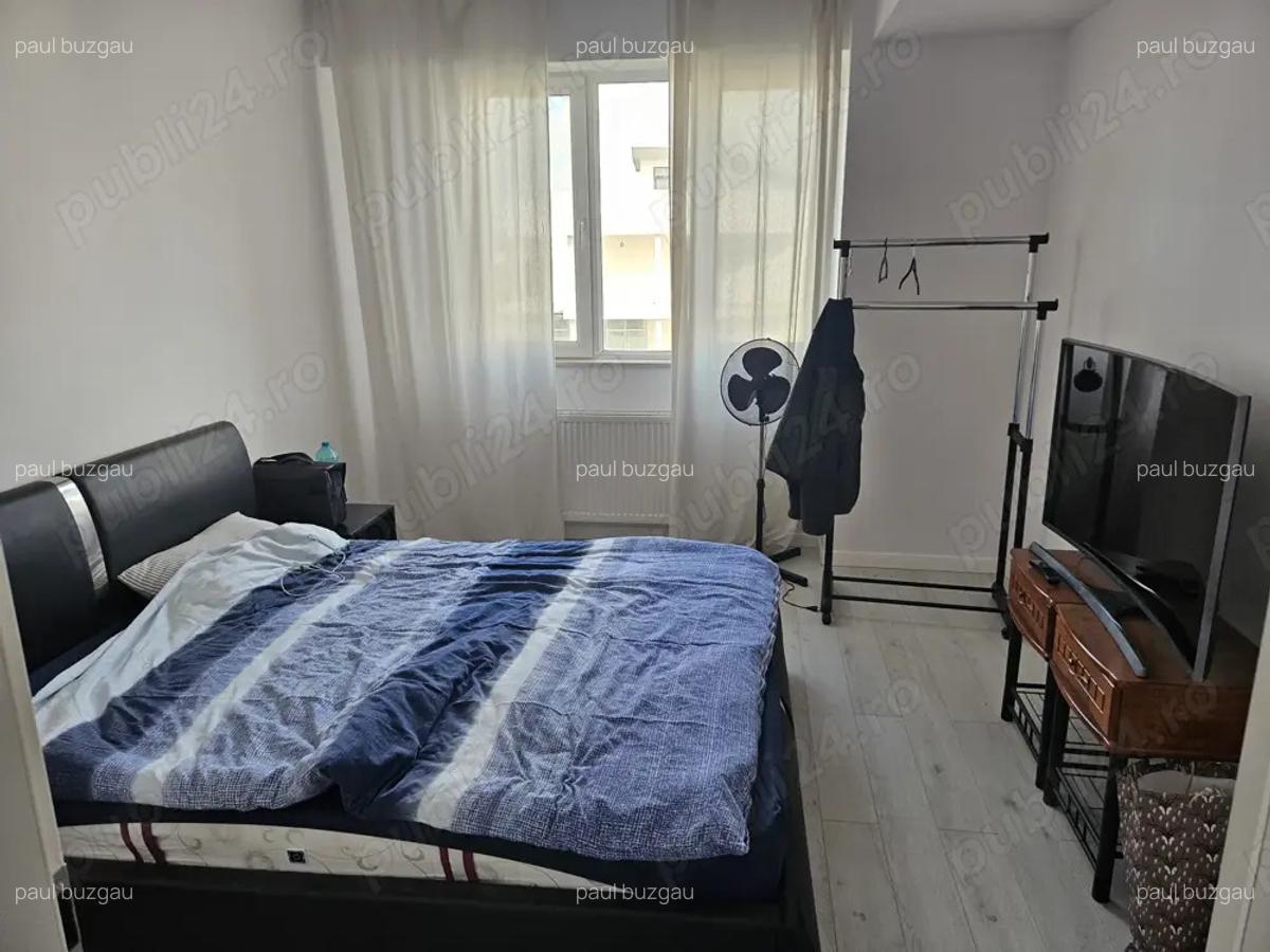 Vand apartament 3 camere bloc nou - 6