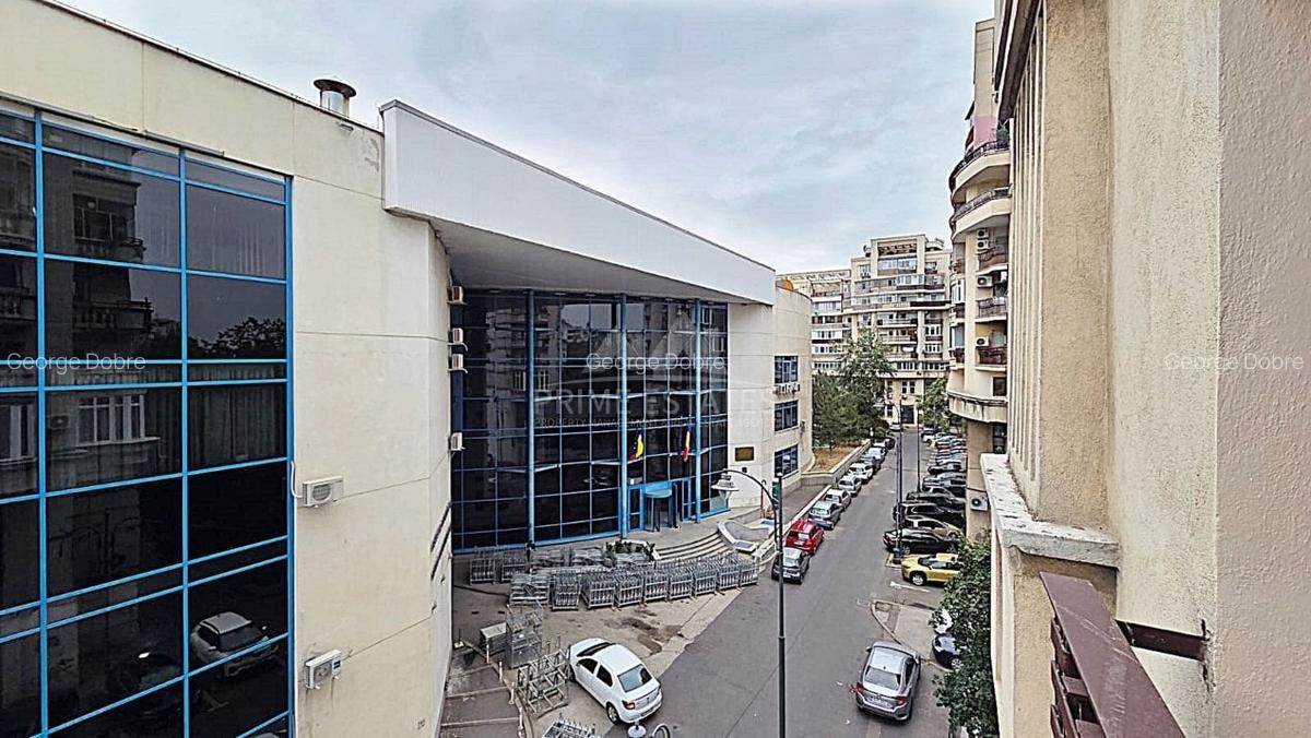 Vanzare apartament 2 camere Unirii Institutul Bancar Roman - 11