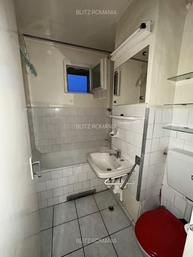 Apartament 3 camere, 56 mp, zona Decebal - 5