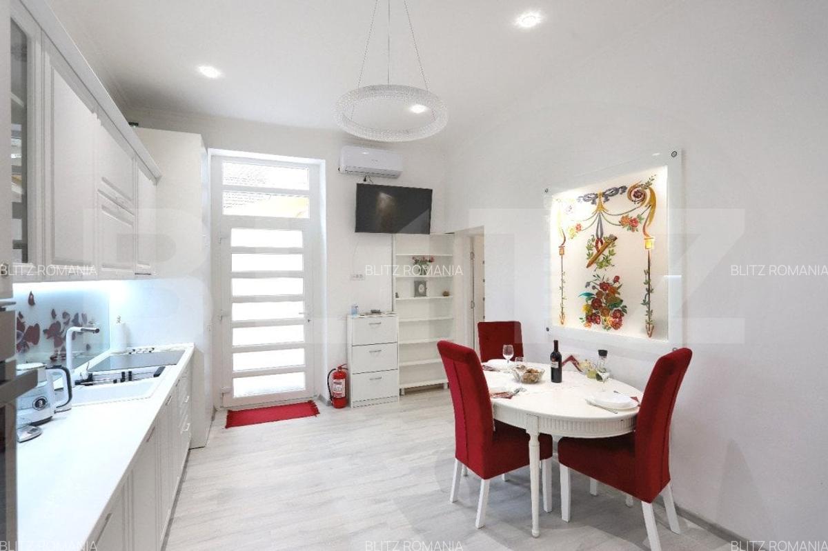 3 apartamente de vanzare, cu 5 camere, 92 mp, zona ultracentrala, Oradea - 12