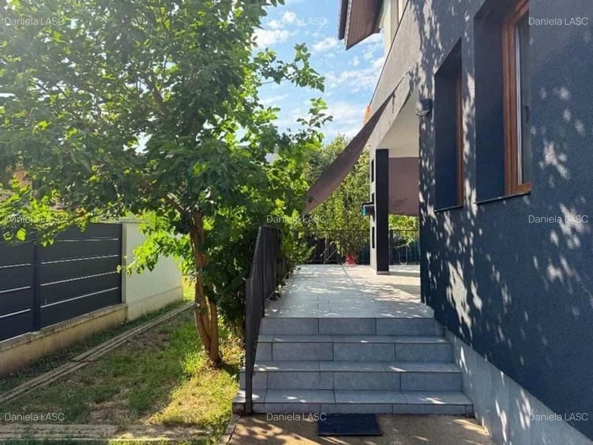 Casa spatioasa,perfecta pentru locuit sau investitie - 4