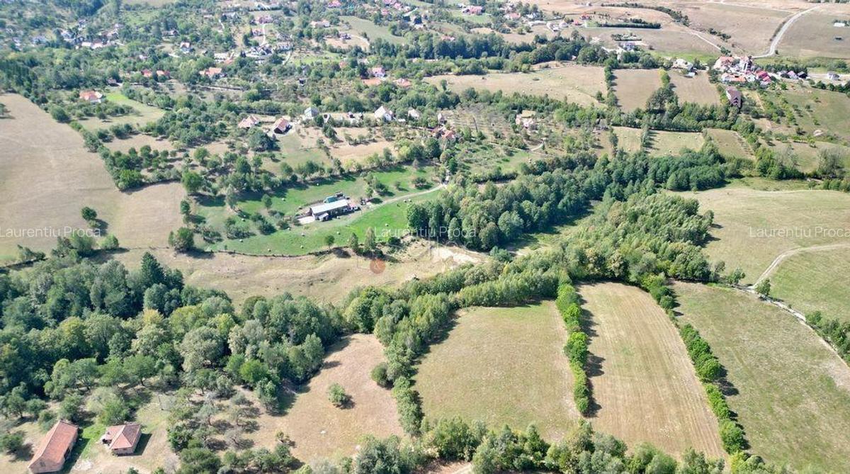 Teren intravilan, priveliste deosebita - 24